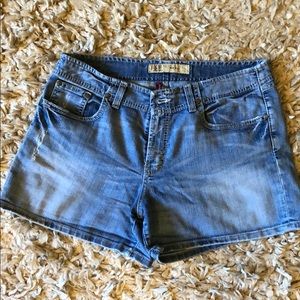 Women’s BKE denim shorts